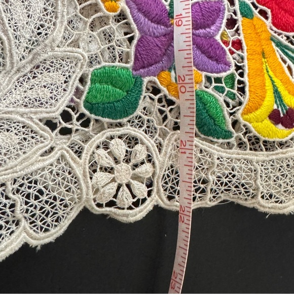 Floral Embroidered Lace Top - Picture 6 of 7